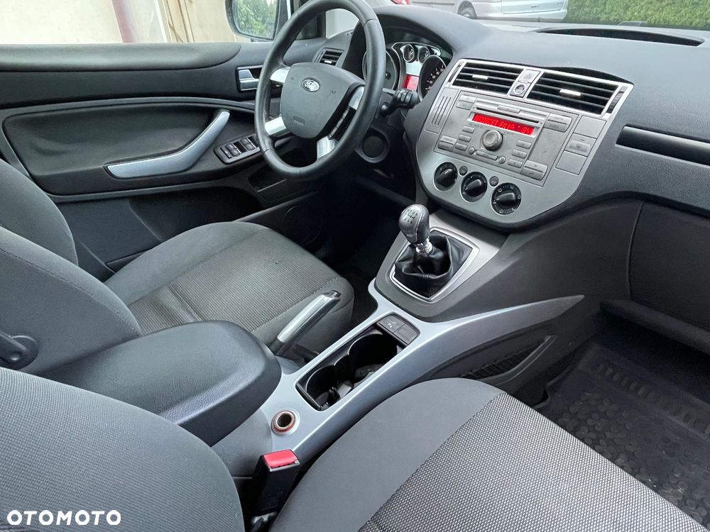 Ford Kuga 2.0 TDCi Trend - 4