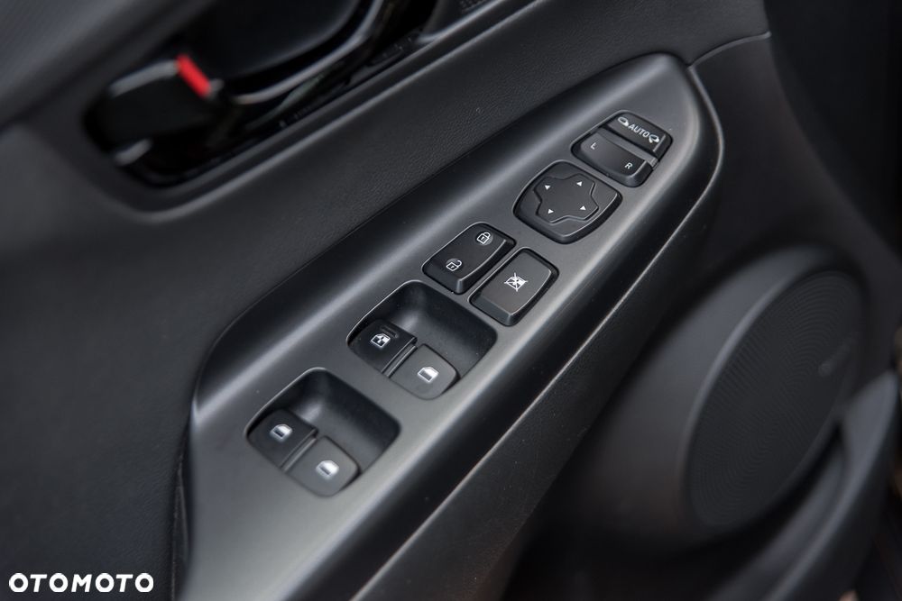 Hyundai Kona 1.6 T-GDI Premium 4WD DCT - 15