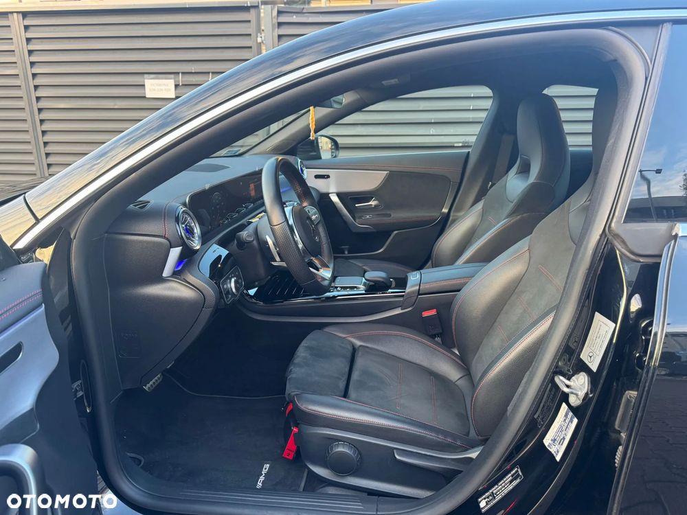 Mercedes-Benz CLA 200 AMG Line 7G-DCT - 27