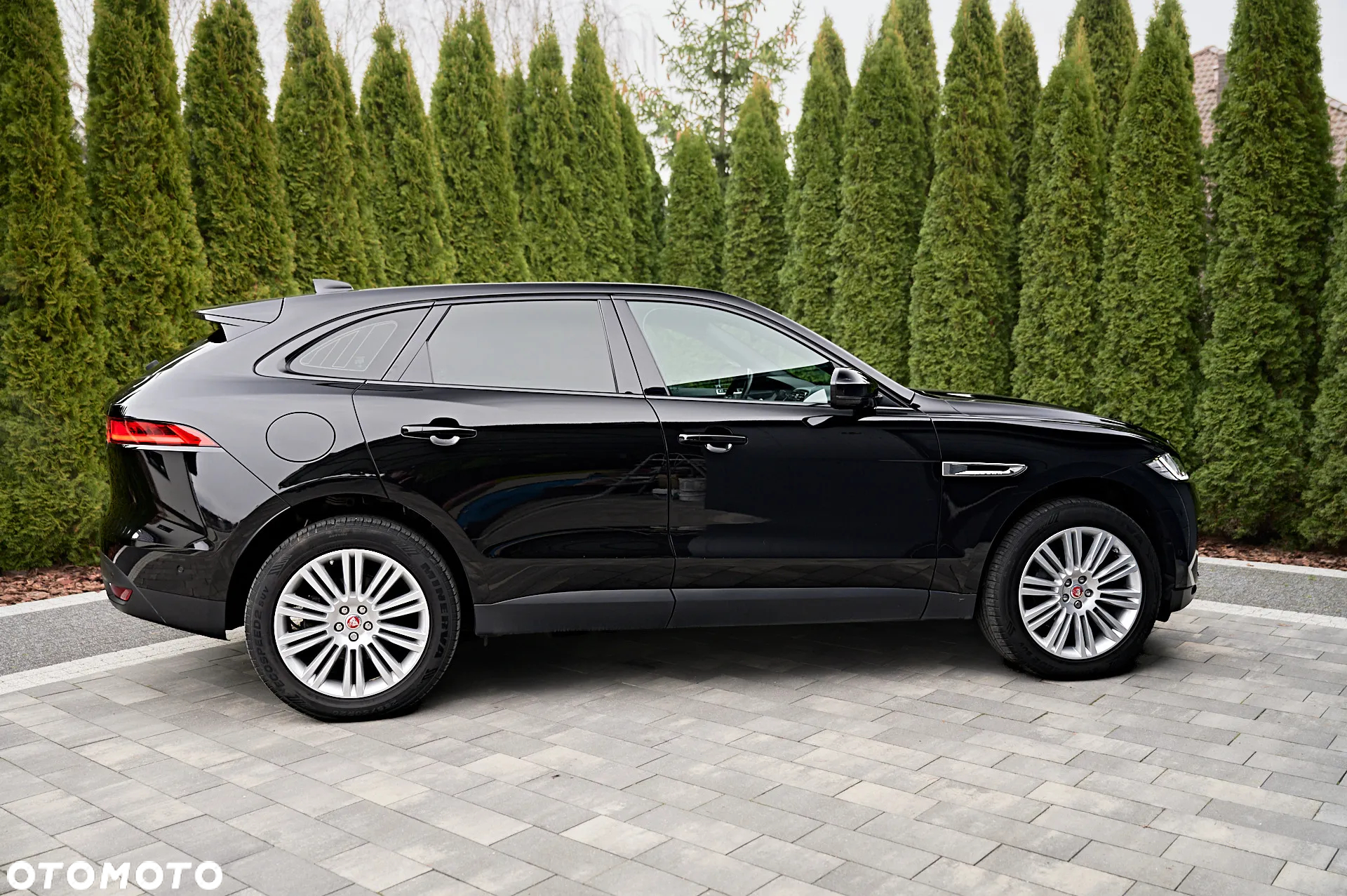 Jaguar F-Pace 20d AWD Prestige - 10