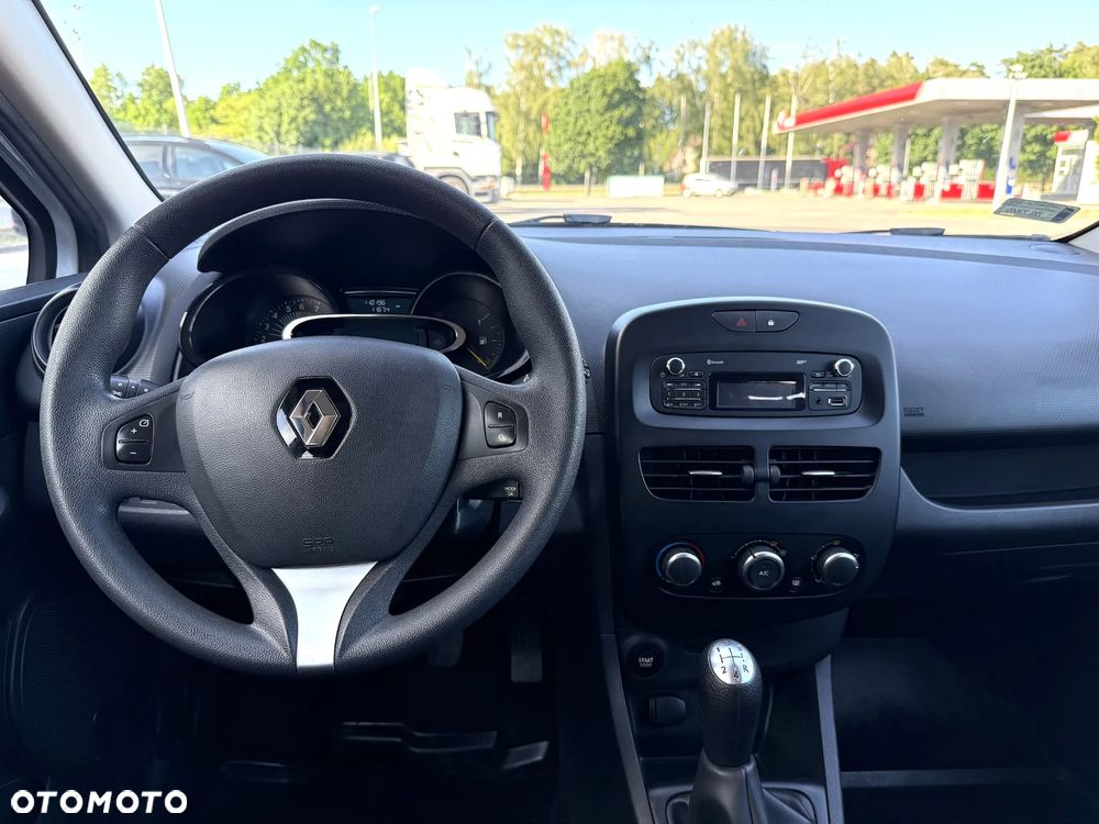 Renault Clio 1.2 16V Life - 16
