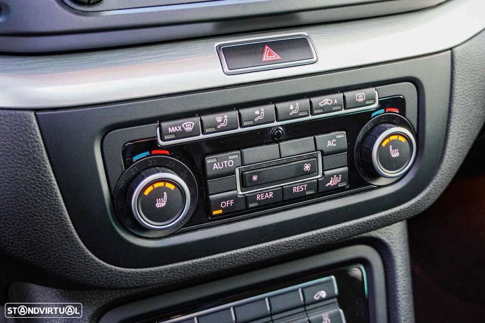 VW Sharan 2.0 TDI Highline - 38