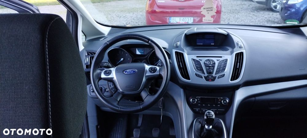 Ford Grand C-MAX 1.6 TDCi Titanium - 18