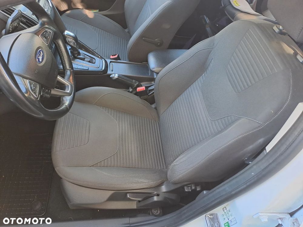 Ford Focus 2.0 TDCi Titanium ASS PowerShift - 27