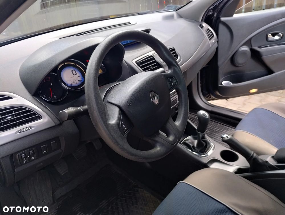 Renault Fluence 1.6 16V Expression - 5