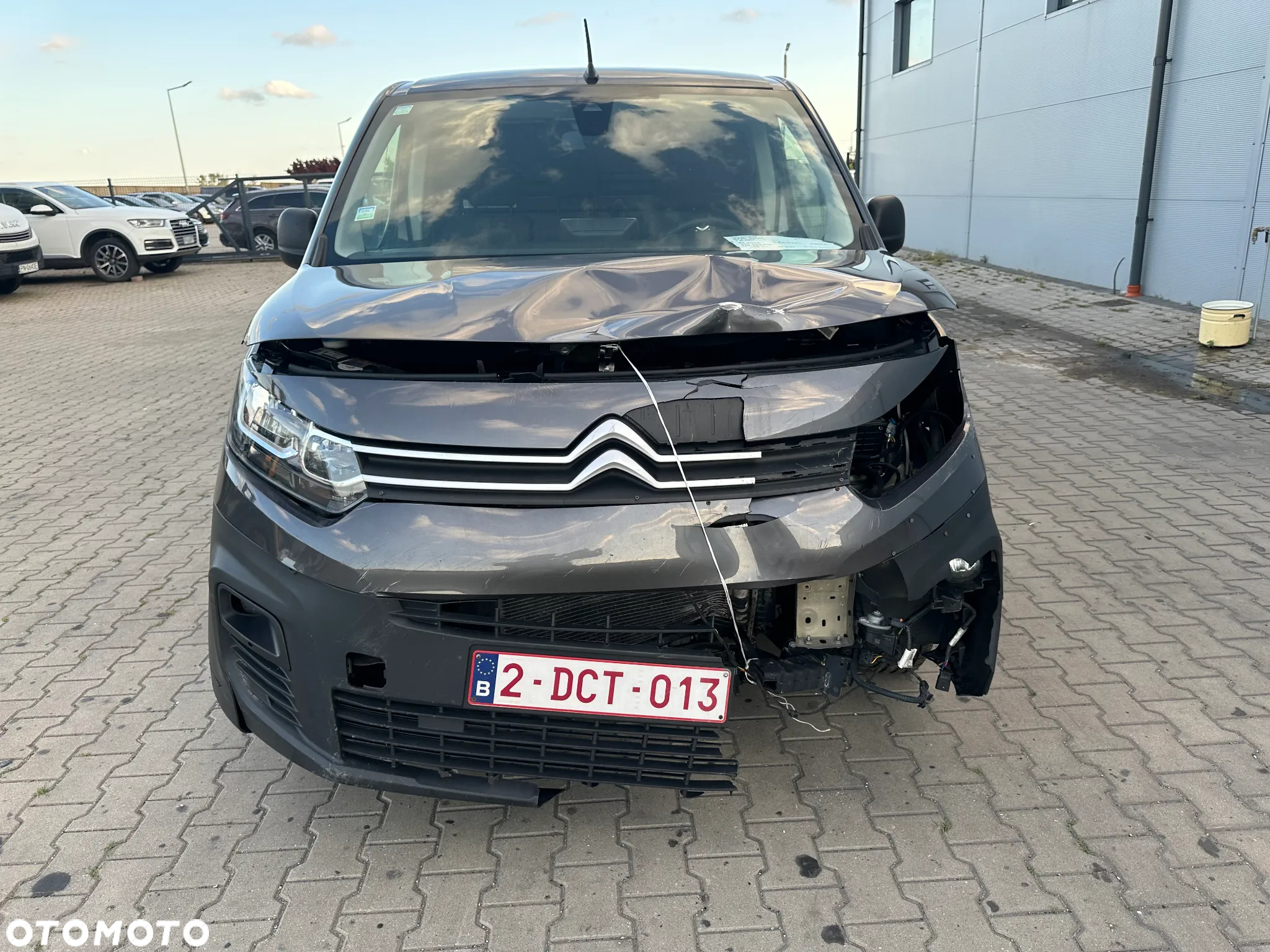 Citroën BERLINGO - 2