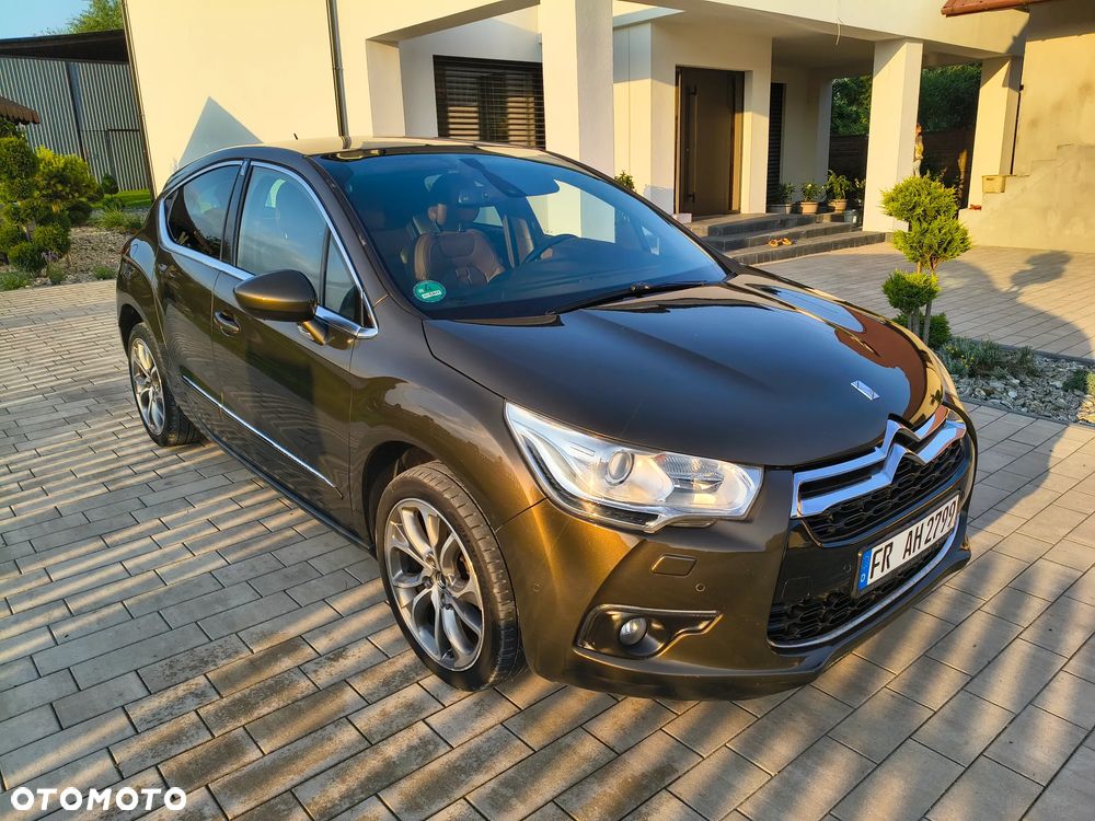 Citroën DS4 HDi 165 SoChic - 9