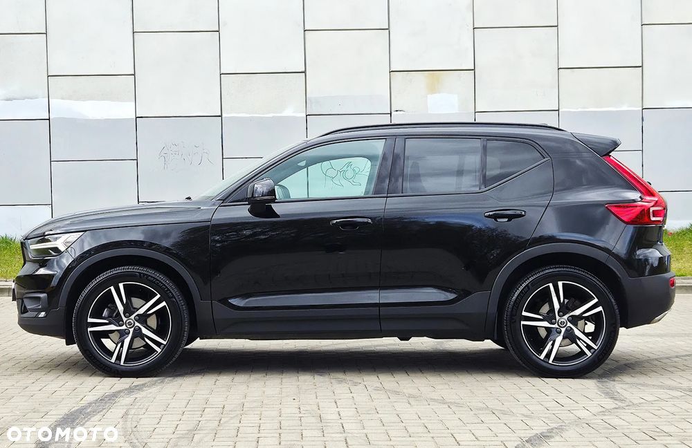 Volvo XC 40 D4 AWD R-Design (Intro Edition) - 5