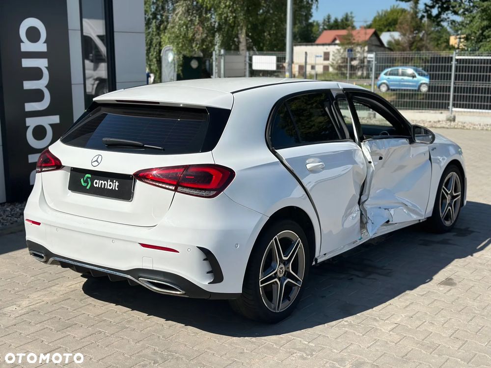 Mercedes-Benz Klasa A 180 7G-DCT - 8