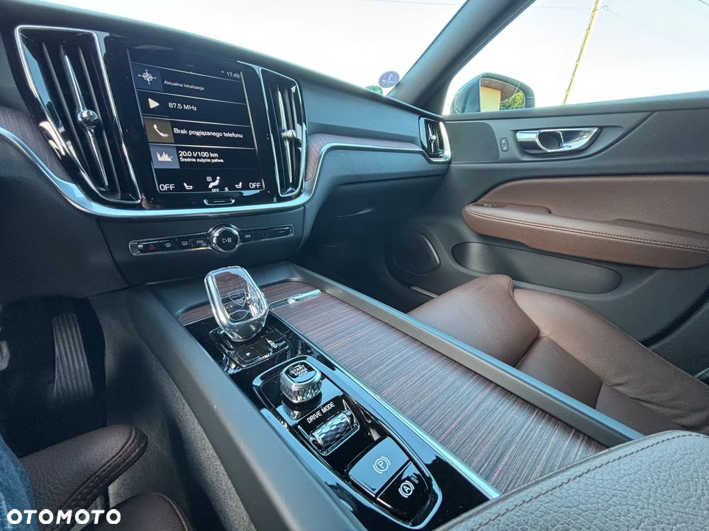 Volvo V60 B3 B Inscription - 19