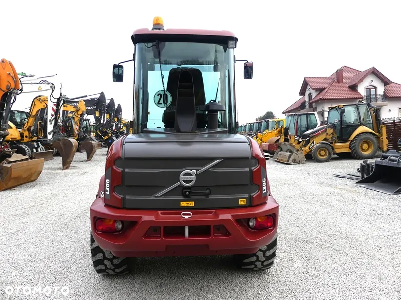 Volvo L30G Z Niemiec / BEZ DPF / Jak Nowe / - 8