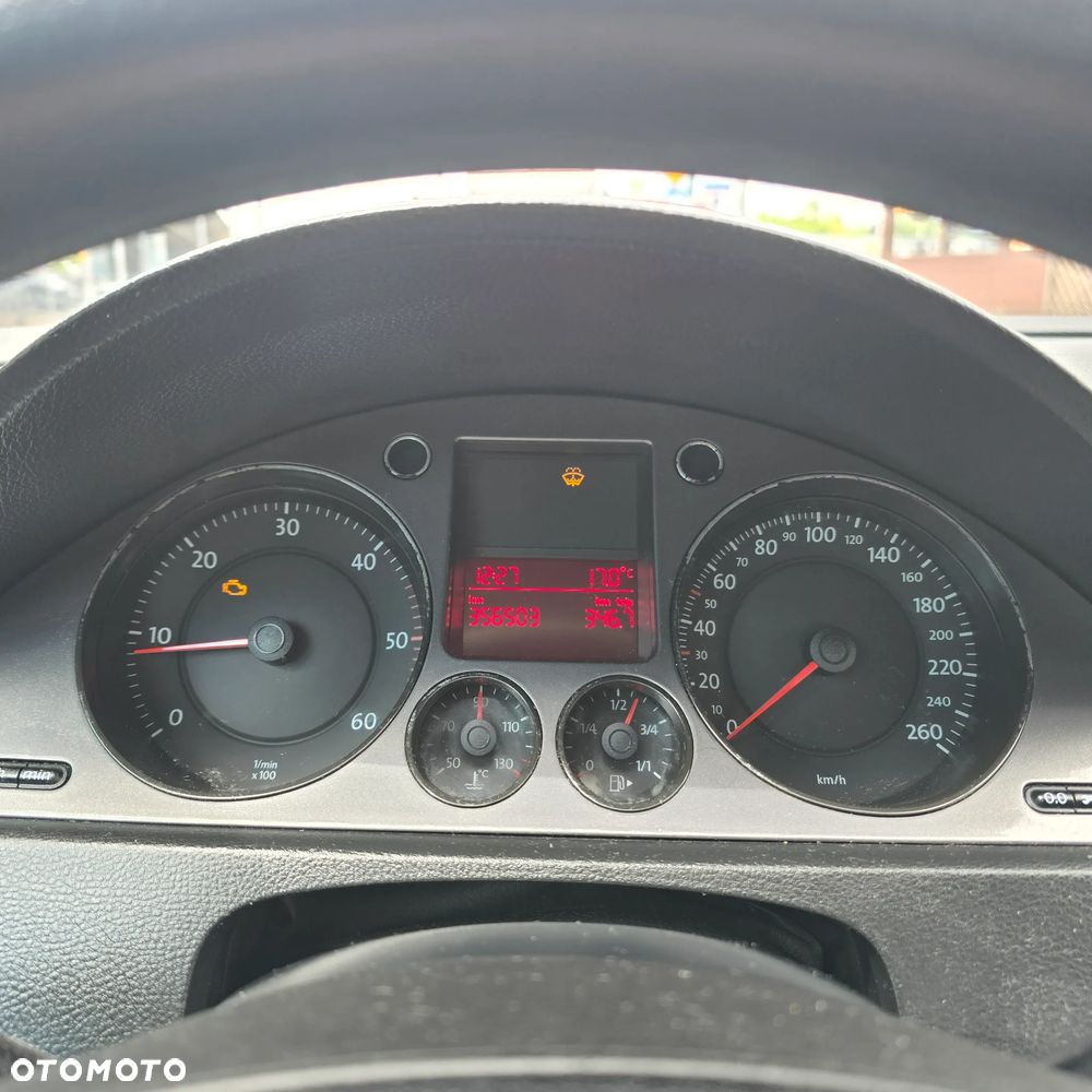 Volkswagen Passat 1.9 TDI Trendline - 11