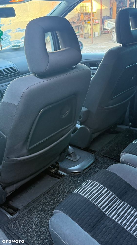 Volkswagen Sharan 2.0 TDI Highline - 10