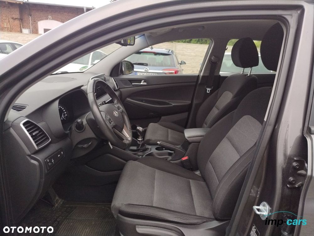 Hyundai Tucson - 8