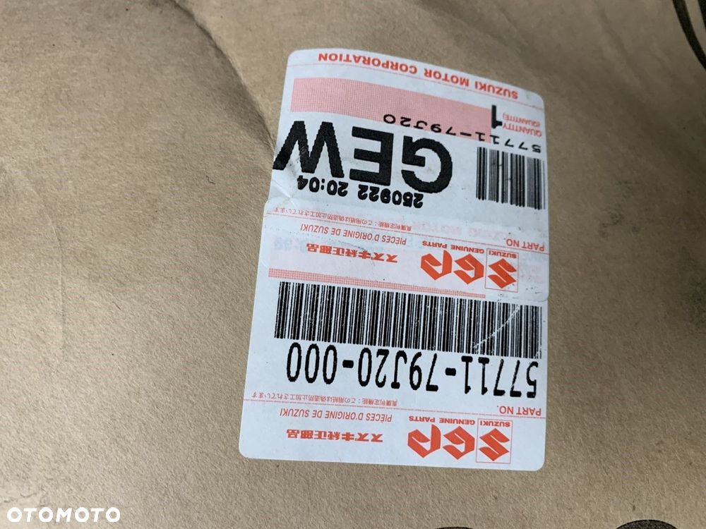 NOWY ORYGINALNY BŁOTNIK LEWA PRZEDNI LEWA PRZÓD SUZUKI SX4 06-13 57711-79J20 - 7