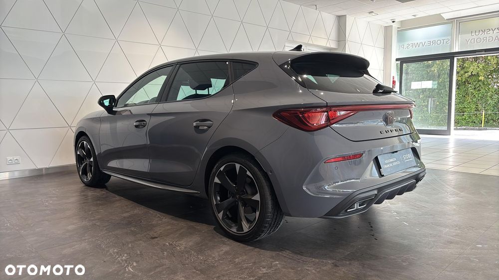 Cupra Leon 2.0 TSI DSG - 3