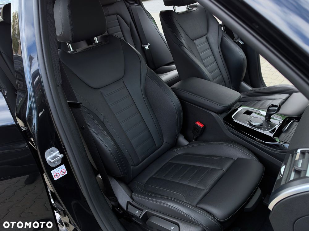 BMW X4 xDrive20i M Sport - 38