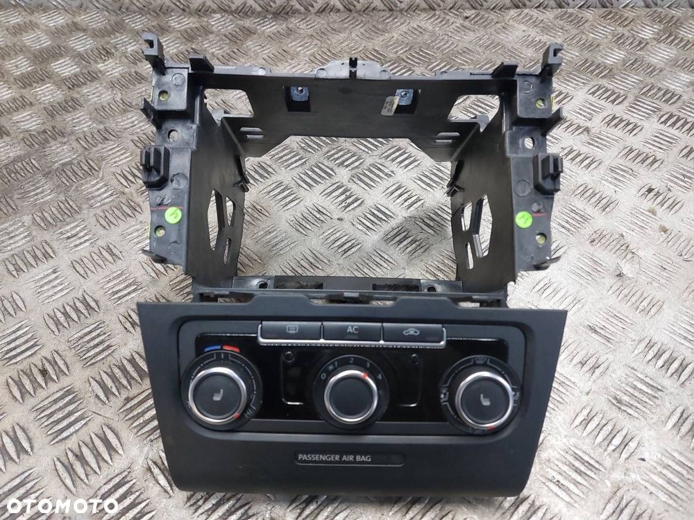 PANEL NAWIEWU VOLKSWAGEN GOLF VI 7N0907426AN 5K0858089D - 1