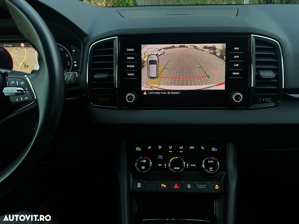 Skoda Karoq 2.0 TDI SCR 4x4 DSG Style - 11