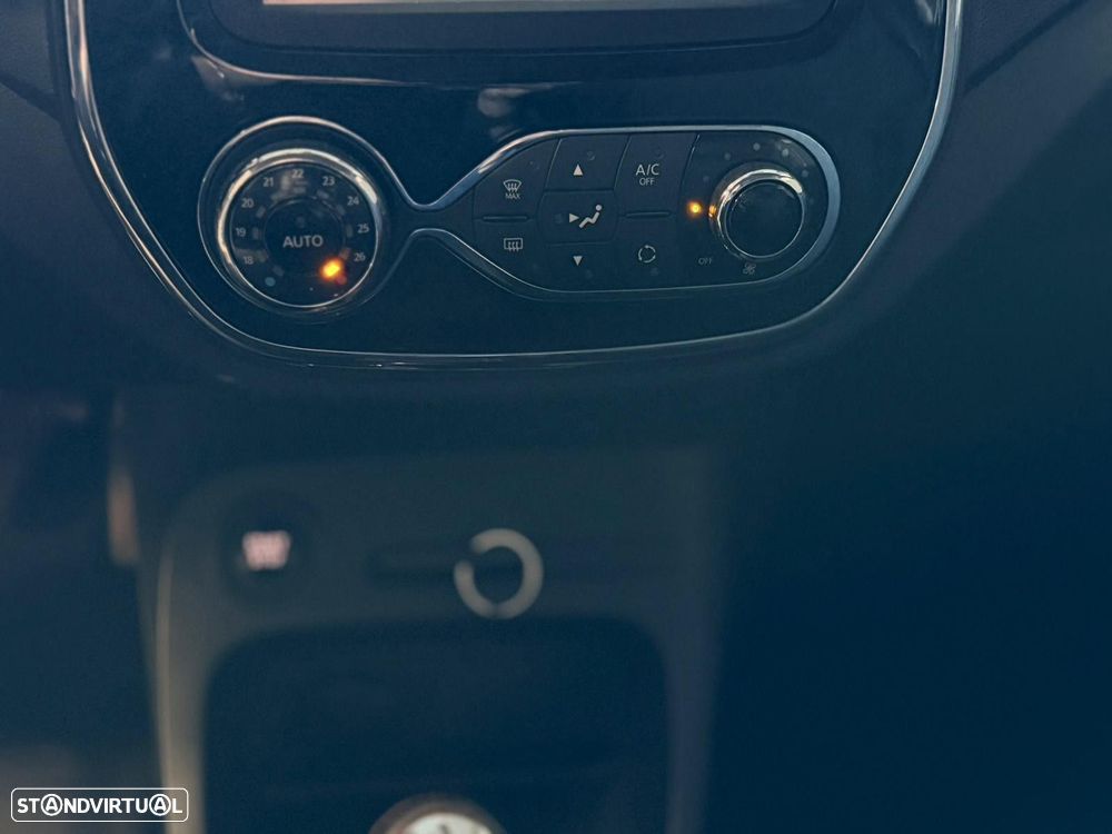 Renault Captur 0.9 TCE Exclusive - 29