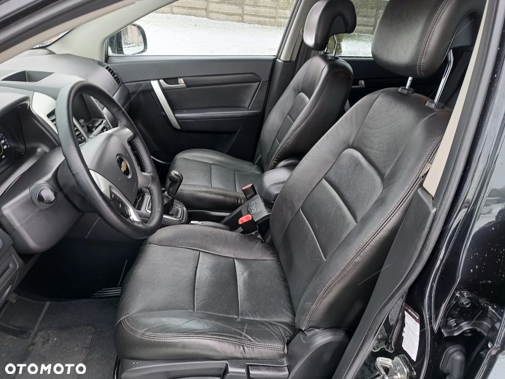Chevrolet Captiva 2.0 d LS 5os - 8