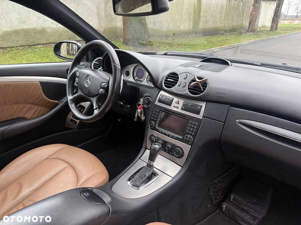 Mercedes-Benz CLK 280 7G-TRONIC Avantgarde Sport Edition - 21