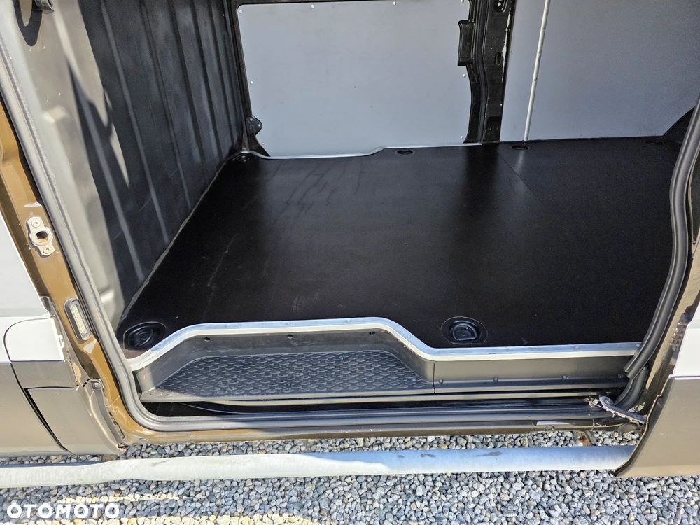 Iveco 35-160 2,3 HPI 160 KONNY MAX MAXI KLIMA 2 X BOCZNE DRZWI WEBASTO LEDY HIMATIC 8 BIEGOWY GWARANCJA 4,8M PAKA - 20