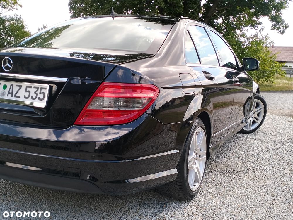 Mercedes-Benz Klasa C 180 Kompressor Avantgarde - 27