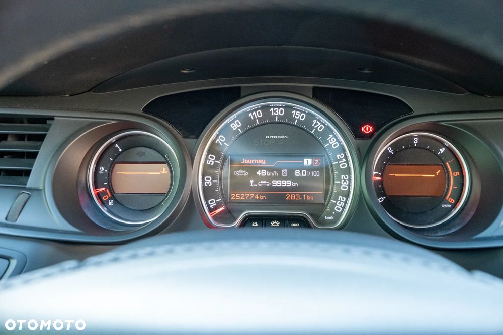 Citroën C5 2.0 HDi Exclusive - 12