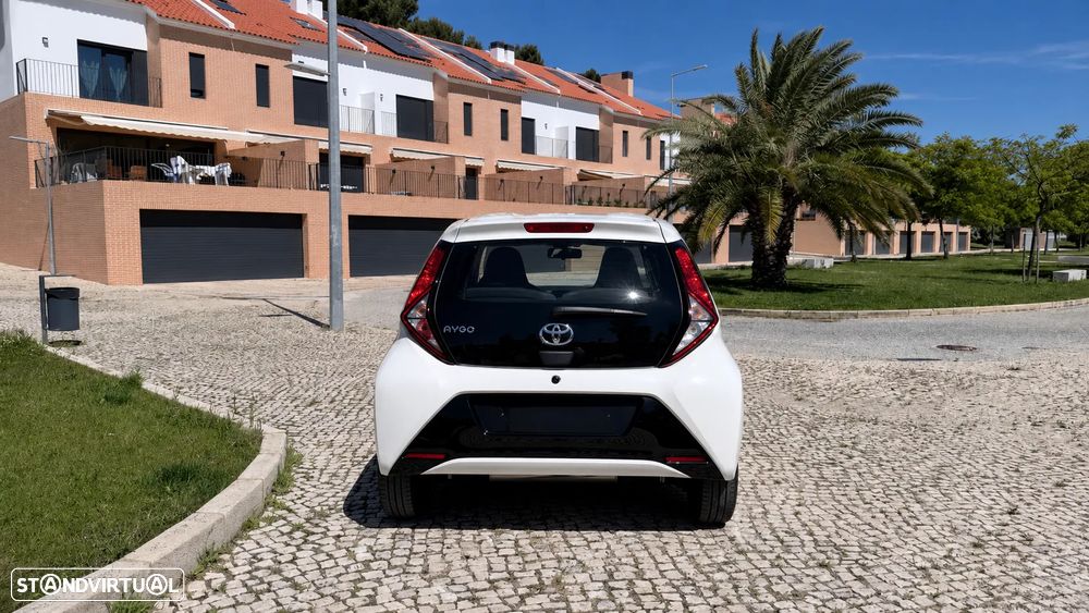 Toyota Aygo 1.0 X-Play - 2
