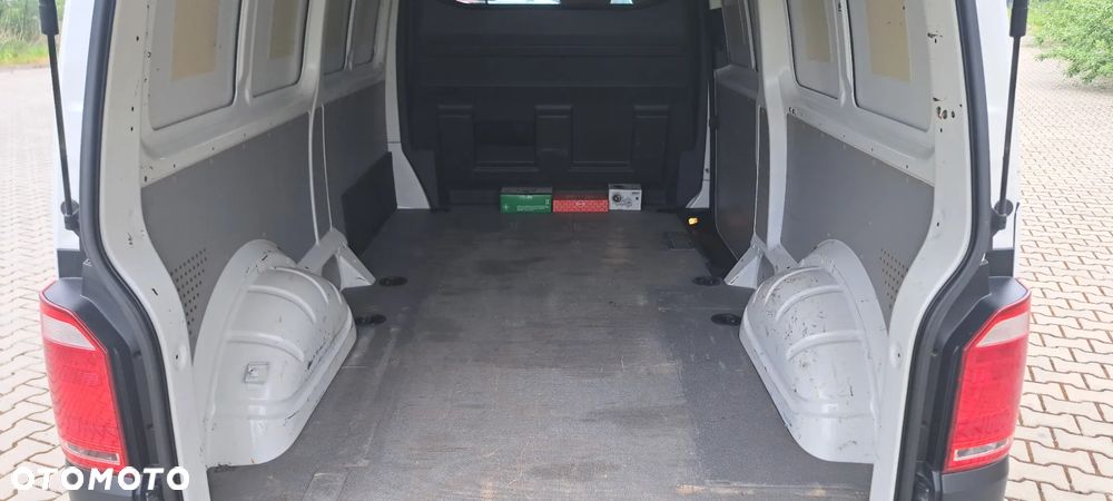Volkswagen Transporter T6 - 31