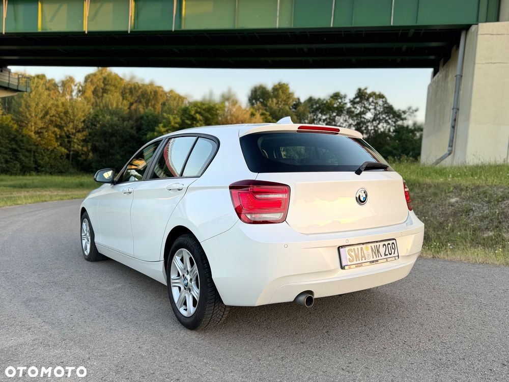 BMW Seria 1 118d DPF Edition Sport - 4