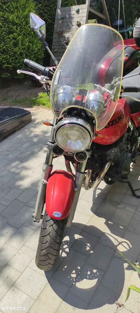 Suzuki GSX - 3