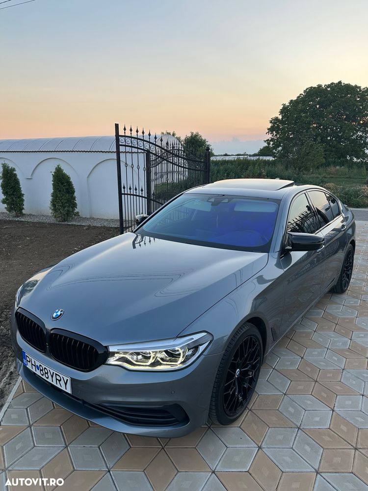 BMW Seria 5 520d Aut. Sport Line - 1