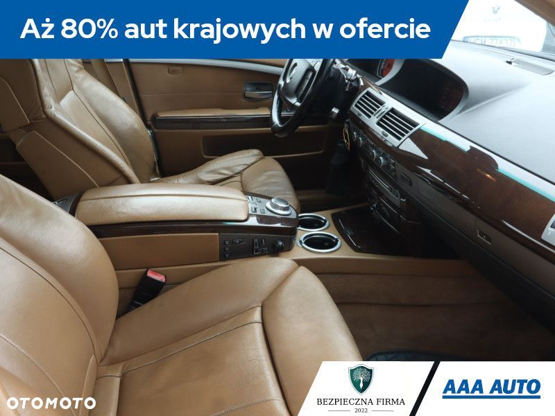 BMW Seria 7 - 11