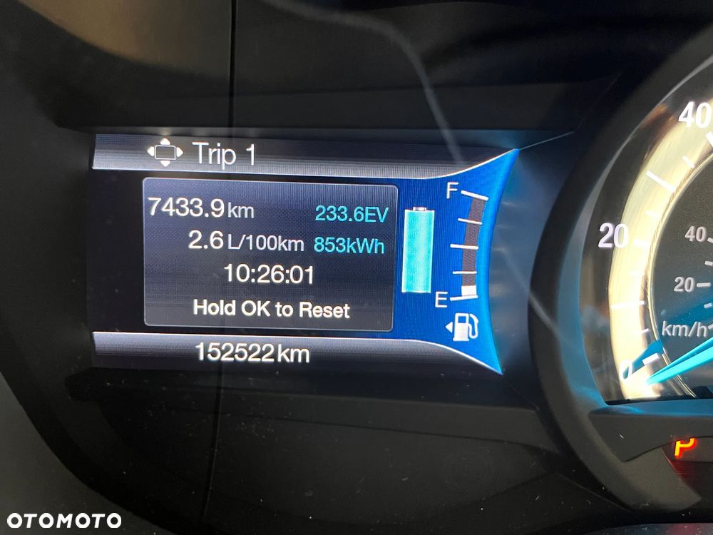 Ford Fusion - 12