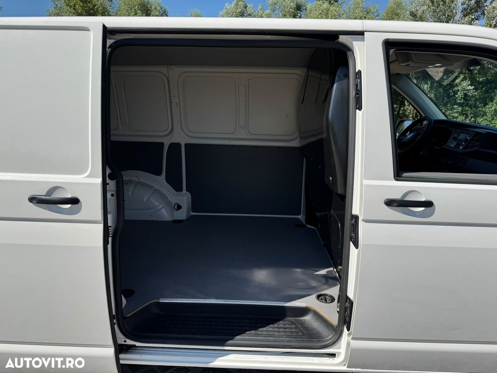 Volkswagen Transporter - 10