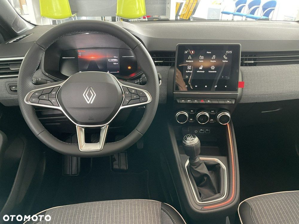 Renault Clio - 8