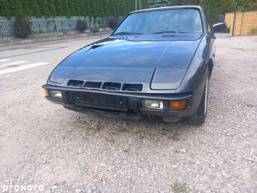 Porsche 924 - 7