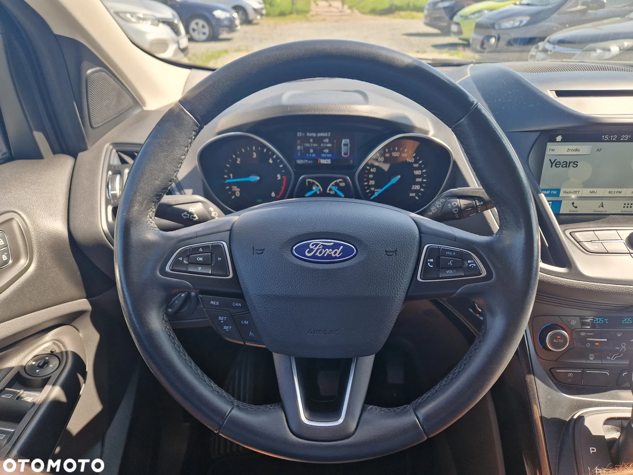 Ford Kuga - 14