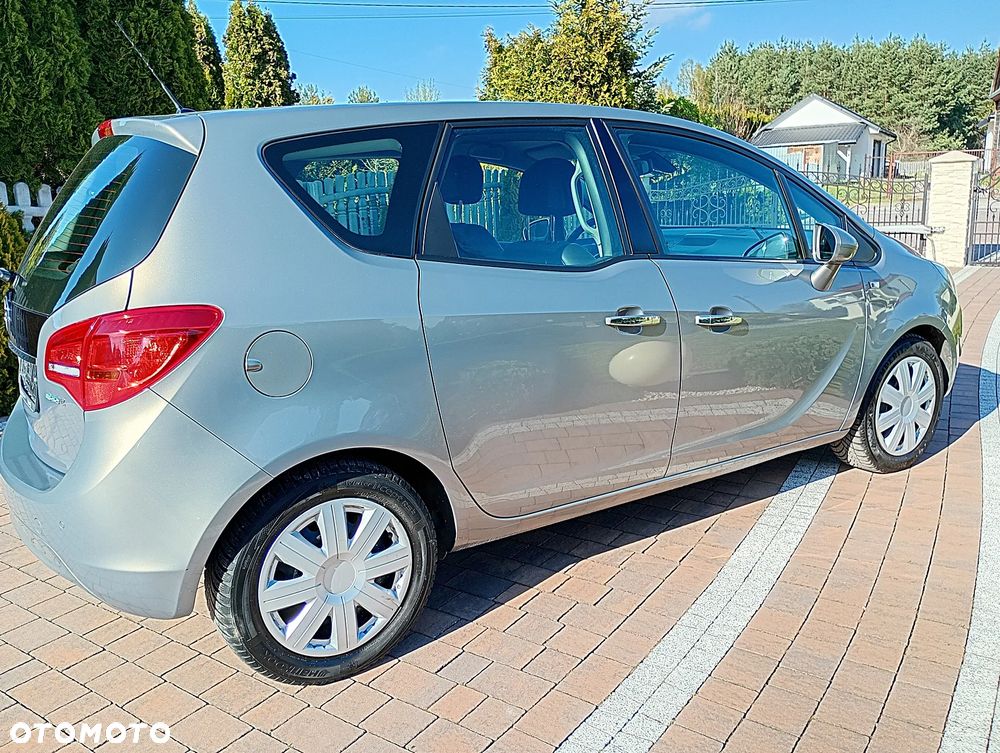Opel Meriva 1.4 Color Edition - 11