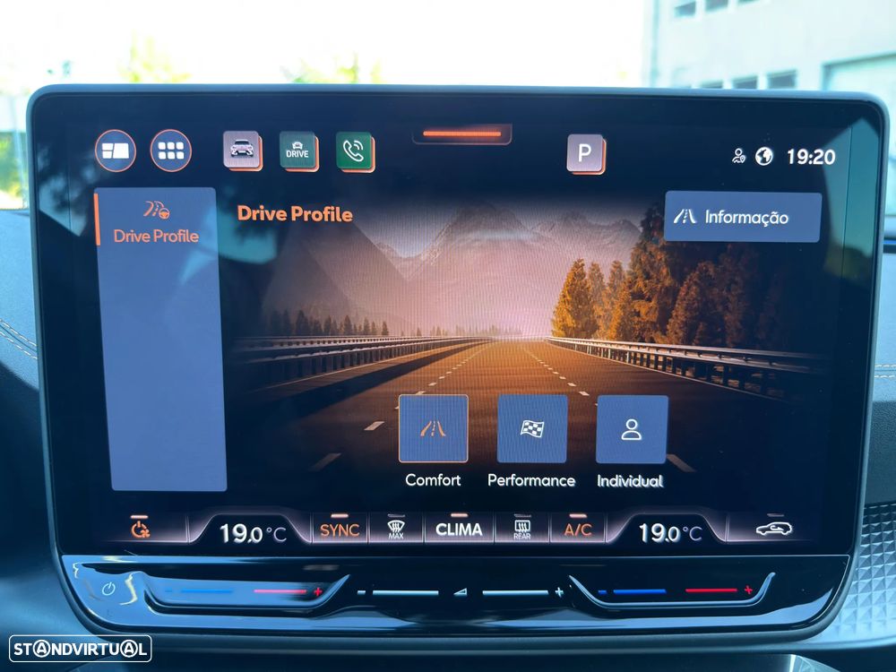 Cupra Formentor 1.5 eTSI DSG - 32