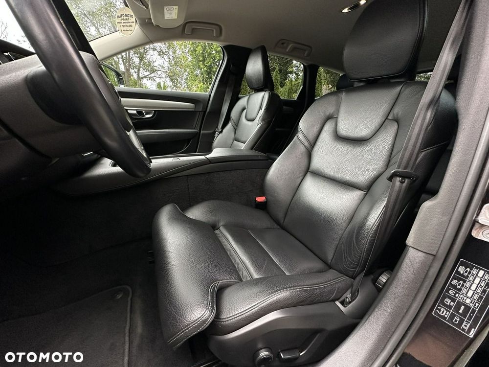 Volvo V90 - 9