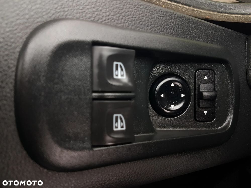 Renault MASTER L2H2 KLIMA DŁUGI WYSOKI BLASZAK VAN FURGON TEMPOMAT KRAJOWY I-WŁAŚCICIEL - 9