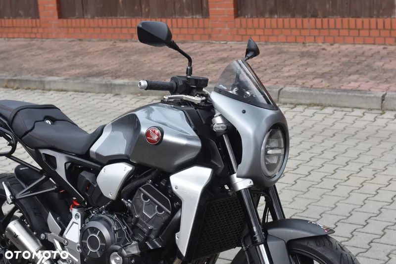 Honda CB - 4
