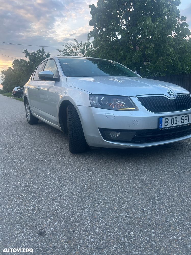 Skoda Octavia 1.6 TDI Ambition - 8
