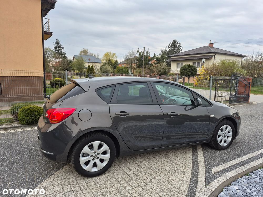 Opel Astra 1.4 Turbo ecoFLEX Start/Stop Style - 4