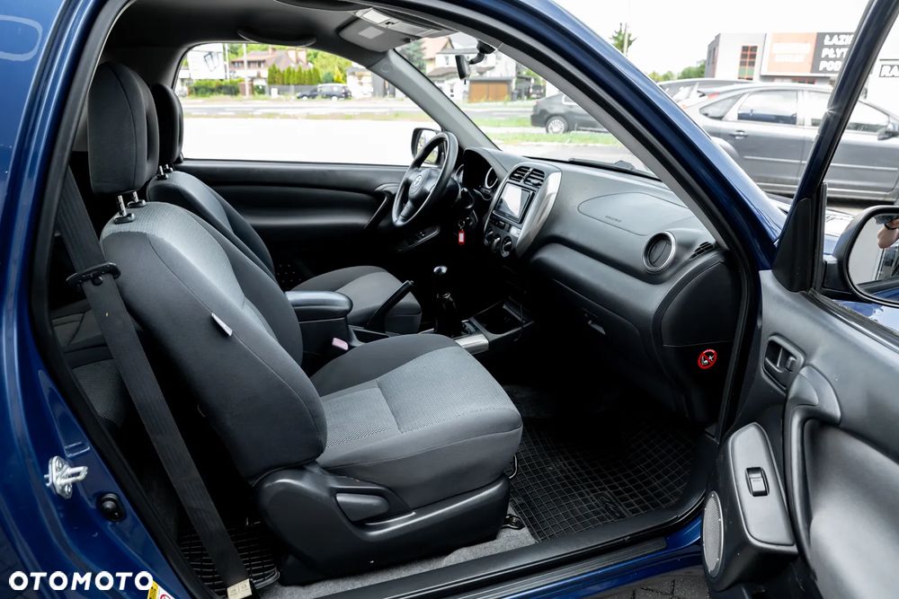 Toyota RAV4 4x4 - 24