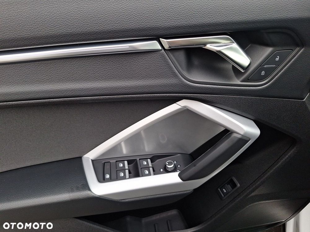 Audi Q3 35 TFSI mHEV Advanced S tronic - 10