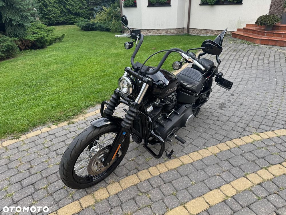 Harley-Davidson Softail Street Bob - 3
